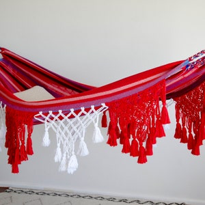 Lightweight Indoor/ Outdoor Macrame Double Hammock in Cherry Red and Stark White