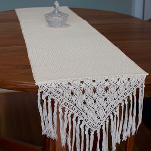2m Macrame Table Runner (white) - Etsy