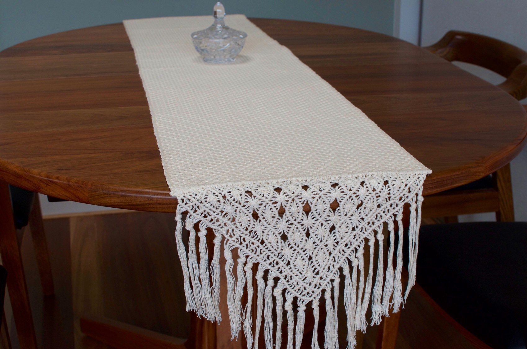 2m Macrame Table Runner (white) - Etsy
