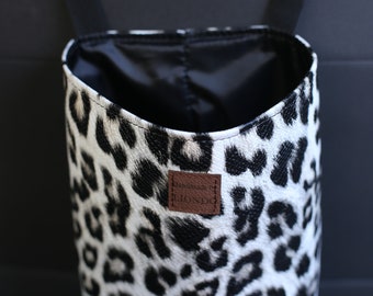 Vegan leather car trash bag Leopard print Car Garbage Bag Reusable Trash Bin Car Litter Bag Waterproof car organizer Car Accessory for woman