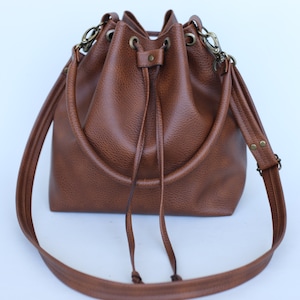 Crossbody Bucket bag, Vegan leather Bucket Bag, Slouch brown shoulder tote, Bucket Bag, Handbag , Bags For Women, Sac a main, Gift For Her