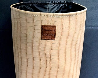 Vegan leather car trash bag, Waterproof car organizer, Car accessories for woman, Car Garbage Bag, Reusable Trash Bin, Car Litter Bag