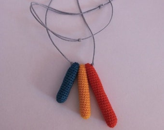 Crochet necklace, Fiber necklace, Textile necklace, Minimalist necklace crochet, Contemporary crochet jewelry, Colourful cotton jewelry