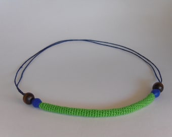 Crochet necklace, Textile jewelry, Crochet jewels, Crochet jewelry, Modern crochet, Boho textile accesorizes, Wood and crochet, Blue green