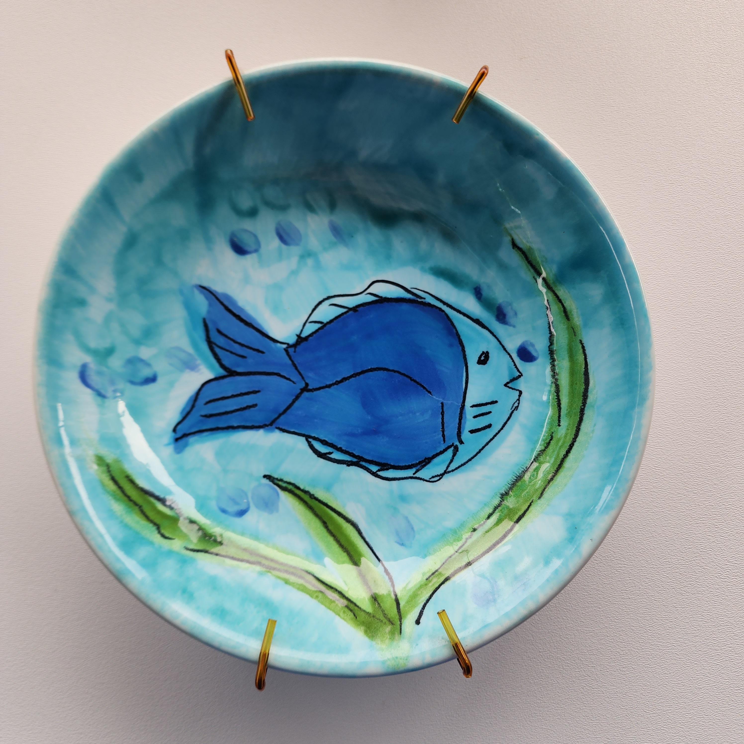 Curated visual reference: Blue Hand Painted Fish Reference: Cic Italian Hand Painted Fish Plate And Hanger