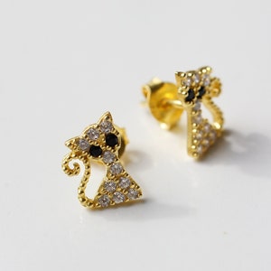 Cat Stud Earrings, Silver Cat Earrings, Silver Animal Earrings, Pet Studs, Cute Cat Earrings, Cat Figures Earrings İn 925 Sterling Silver,