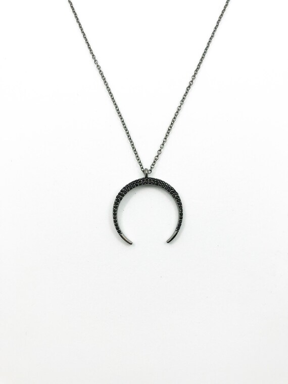 collier lune inversée collier lune inversée