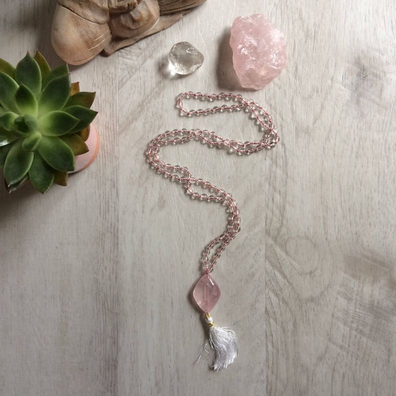 Mala necklace of 108 natural pearls, rose quartz and rock crystal, natural wood, for well-being, meditation, spirituality image 1