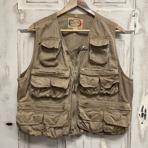 Vintage World Famous Fishing Vest Hunting Vest Sanforized Super Deluxe Size  Medium 