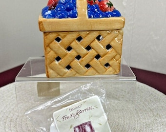 Hannas Fruits Berries Small Ceramic Basket Scent Holder With Scent Pods