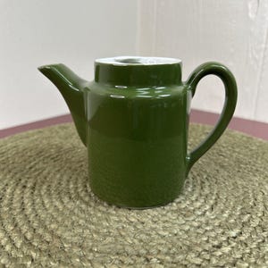 Hall Green White Ceramic Round Glossy Pottery Tea Pot Hot Water Restaurant Ware