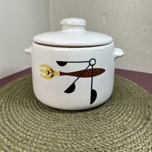 Vintage Mid Century West Bend Stoneware Bean Crock Pot & Lid Fork Spoon Design