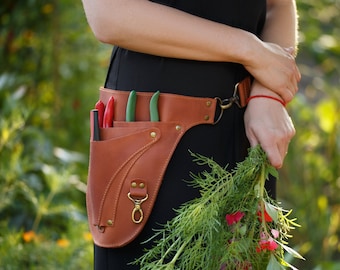 Florist Leather Tool Belt, Leather Tool Pouch, Garden Belt, Florist Tool Bag, Florist Gift, Personalized Bag