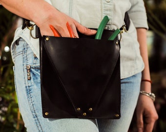 Leather Florist Tool Belt: Waxed Leather Garden Tool Bag