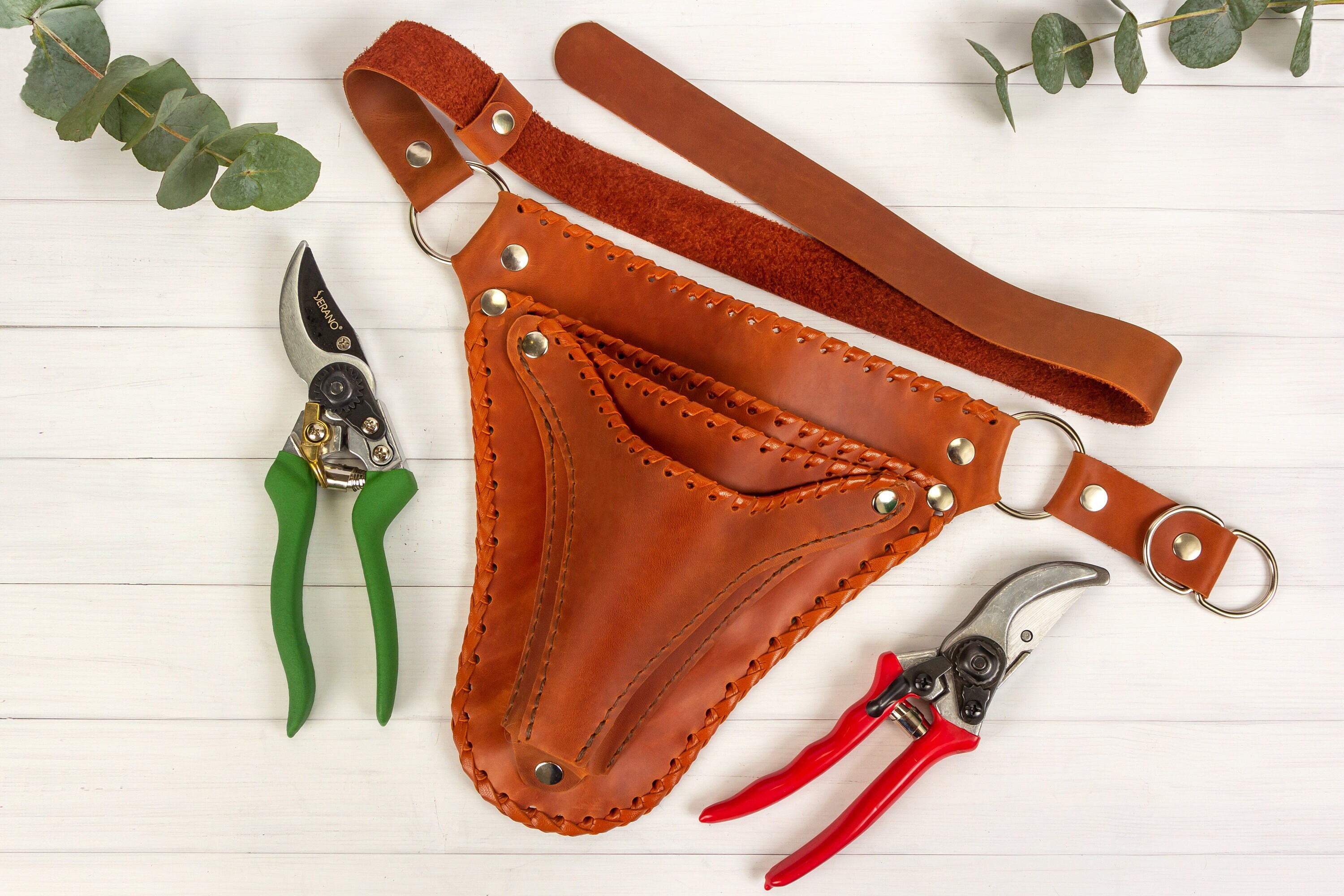 A Kitchen Utensil Holder Is a Cook's Tool Belt