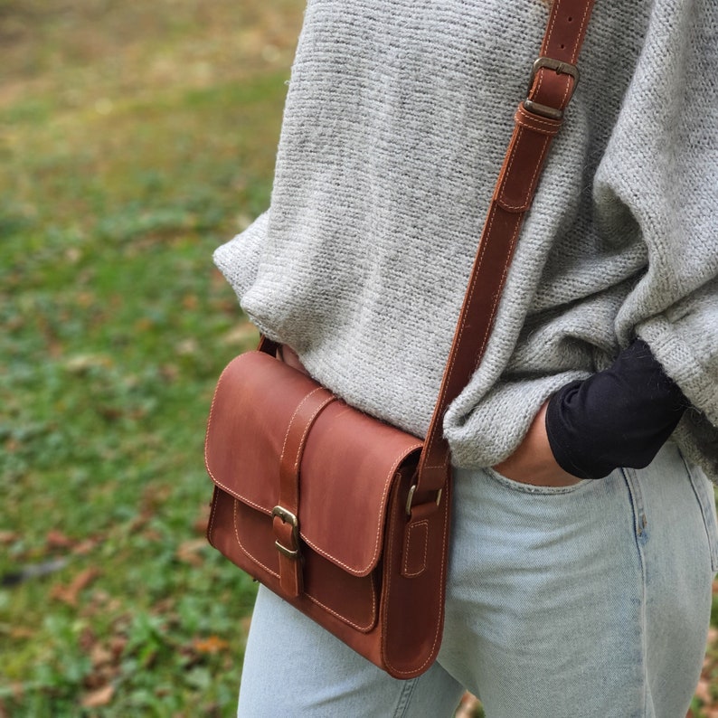 small light brown leather shoulder bag for travelling