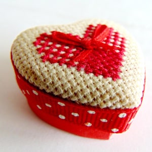 Vintage Red Woven Heart Trinket Box: Embroidered Tin Jewelry Box
