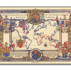 Könnte beinhalten: Eine Vintage-Karte des Britischen Commonwealth of Nations, die die Welt mit den Ländern des Commonwealth in Rot hervorgehoben zeigt. Die Karte ist von Wappen und anderen Symbolen des Commonwealth umgeben.