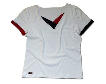 Men's T-shirt white with colored detail, V-neck men's shirt, V-neck designer shirt, cotton T-shirt white blue red, vegan // size L