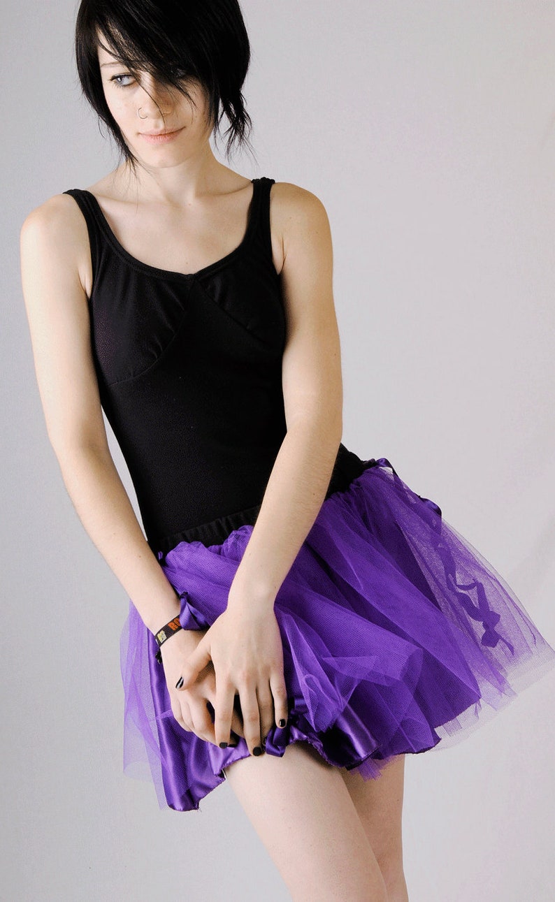 Tulle skirt ladies short, tutu made of tulle, miniskirt tulle, petticoat short, gothic rock, cosplay tulle skirt, elastic waistband / in different colors image 3