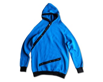 Hoodie mit asymmetrischer Knopfleiste , Kapuzenpullover hellblau mit Knöpfen, Hooded Sweatshirt für Herren Druckknöpfe schräg // Gr. L