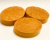 Marigold Turmeric handmade Soap. (Besan ubtan)