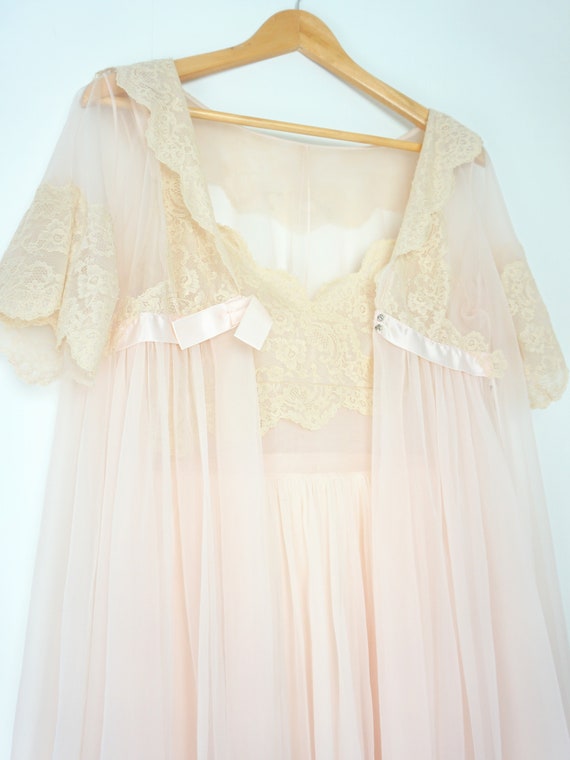 Vintage 1960s Nightgown and Robe Peignoir Set, Pin