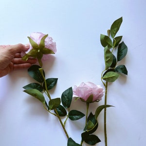 Tallo de rosa artificial con hojas: Suministros para arreglos florales DIY