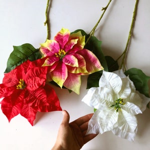 Flor de Pascua de Navidad, decoración navideña, cabeza de flor, 25 cm/10 pulgadas, flores de invierno, planta navideña artificial, flor de Pascua roja en un jarrón, blanco