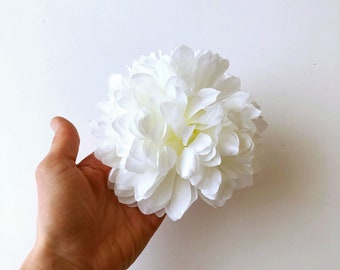 White Chrysanthemum Head, Artificial flowers, white flower head 13 cm diameter, floral peony art, faux flowers, silk flowers, Ivory flower