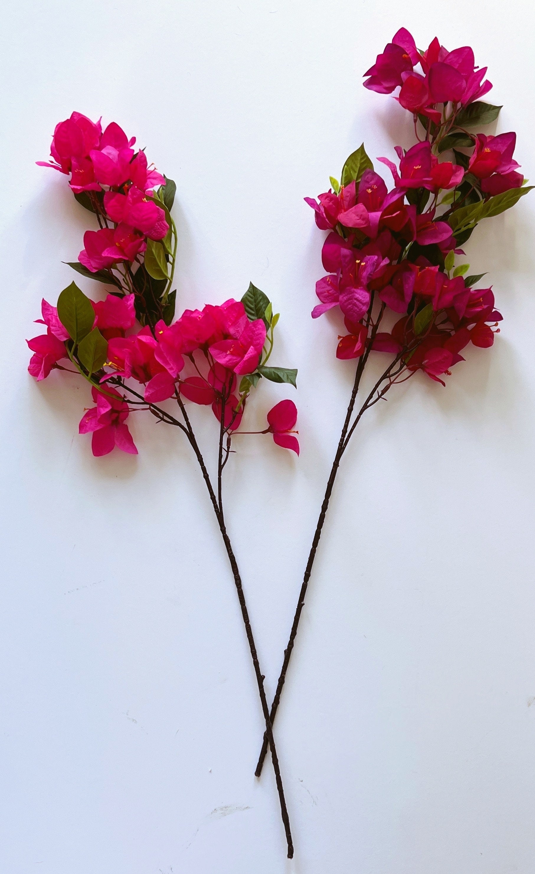 ブーゲンビリア① 人工ブーゲンビリアの茎：シルクペーパーフラワー、ピンクの装飾用吊り