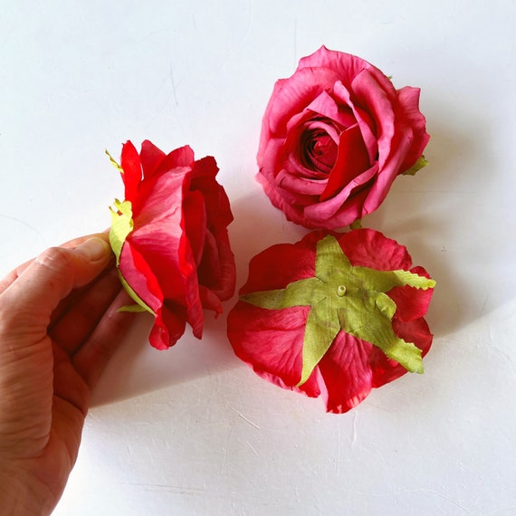 3 pezzi testa di rosa di seta, rose artificiali, testa di rosa, rose  audaci, diametro 10 cm / 3,9'', rose finte, rose rosse -  Italia