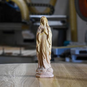 Hand Carved Maple Virgin Mary Statue – Christian Religious Icon Virgin Mary 2
