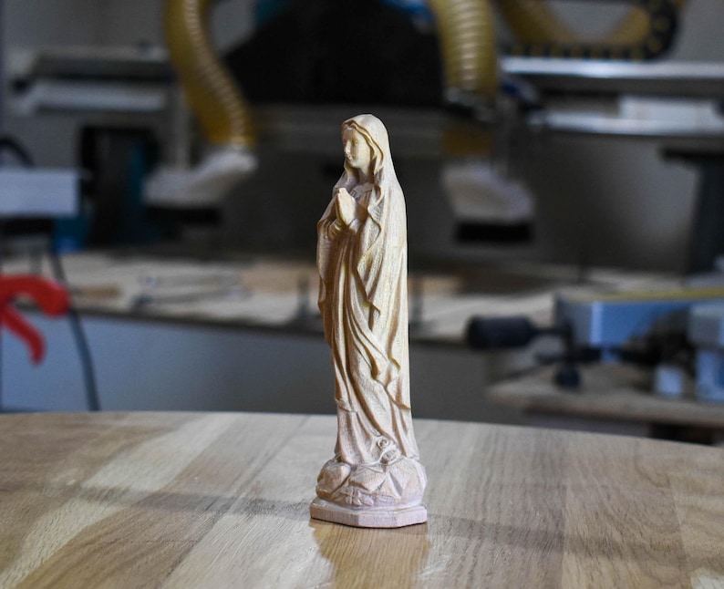Hand Carved Maple Virgin Mary Statue – Christian Religious Icon image 4