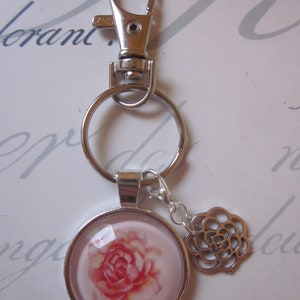 Keychain pendant flower rose pink Zoé gift idea birthday gift anniversary Christmas present souvenir garden friends image 3