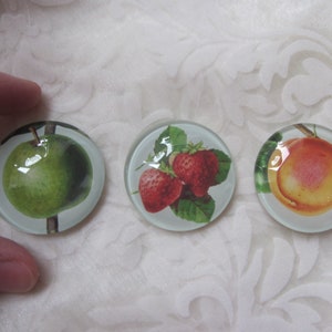 Magnets Fruit Apple Strawberry Peach Set of 3 Fruits Fridge Magnets Kitchen Magnets Colorful Summer Gift Idea Birthday Gift image 3