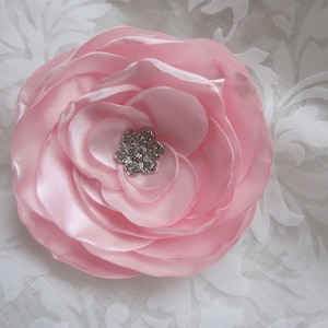 Rosa Stoffblume Braut Brosche Klammer mit Strass Bijou Rose Hochzeit Accessoire Brautschmuck romantisch elegant festlich Jubiläum zdjęcie 1