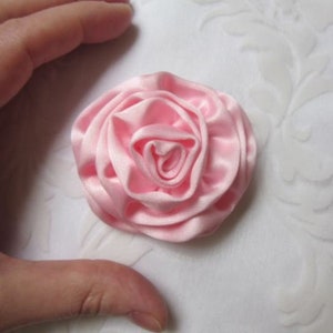 Pink bridal hair clip hair flower fabric flower flower satin clip baptism wedding Christmas Chérie elegant noble image 3