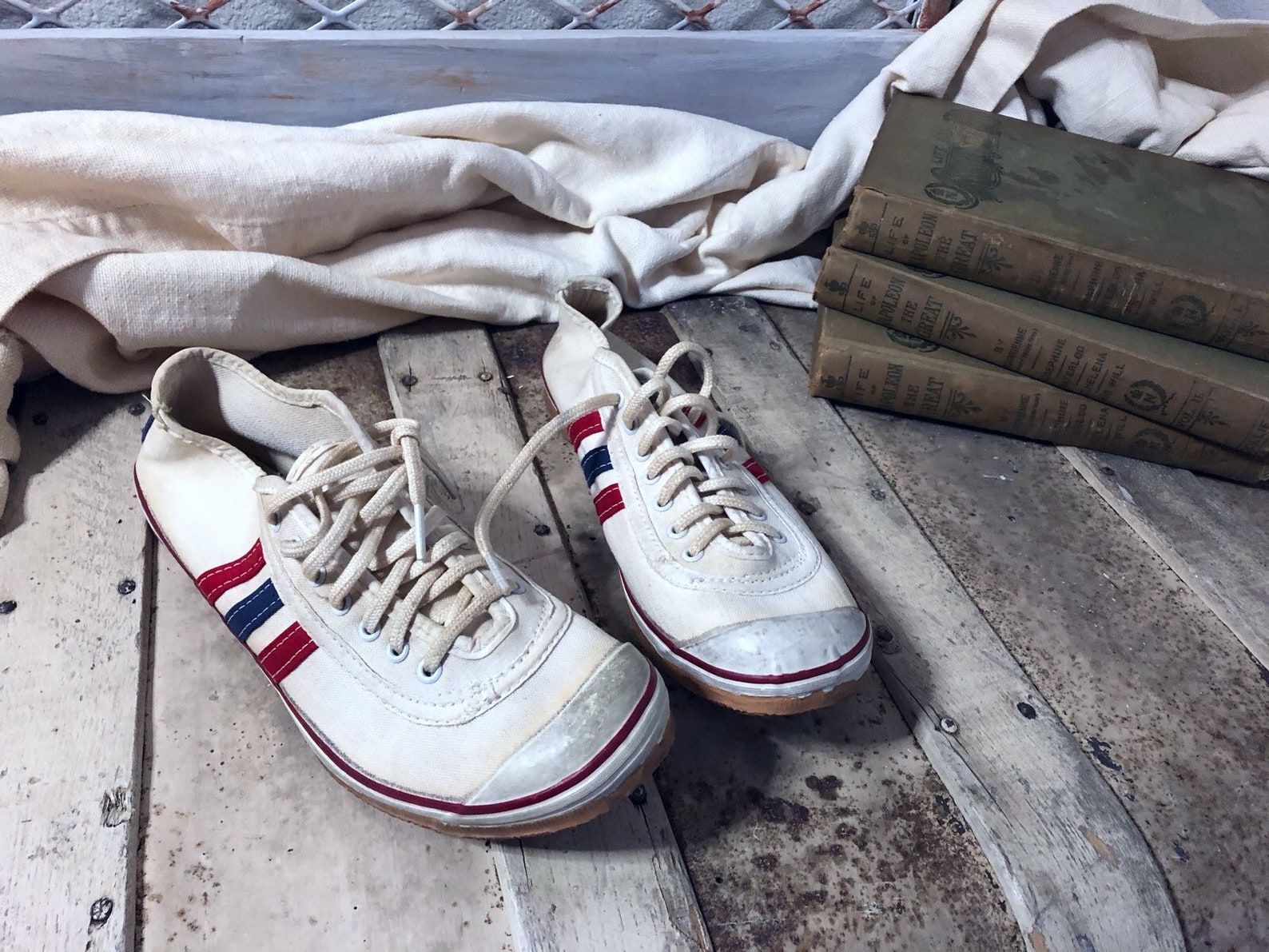 1920s chuck taylors