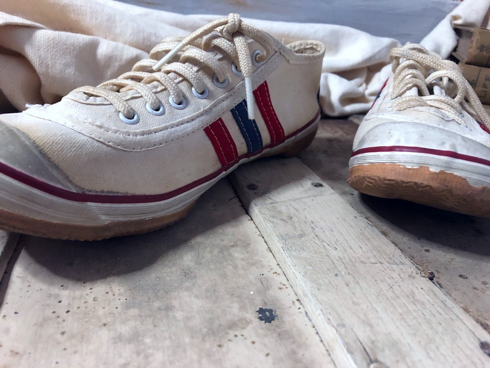1920s chuck taylors
