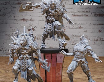 Werewolf King Miniature | 28mm-32mm | Resin 3D Printed Lycanthrope Ruler | D&D / Pathfinder