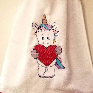 Unicorn Holding A Heart Valentine Embroidery Design- Available Sizes 6x10 5x7 4x4 INSTANT DIGITAL DOWNLOAD