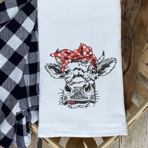 Heifer/Cow with Bandana Sketch Embroidery Design