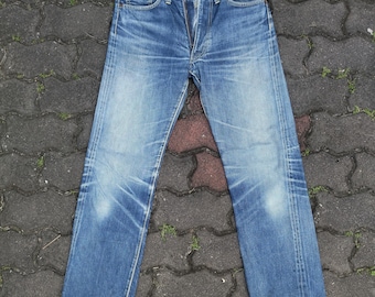 Jeans Levi's vintage anni '70 Bigstone Made in USA, vita 32", lunghezza esterna 39", taglio dritto