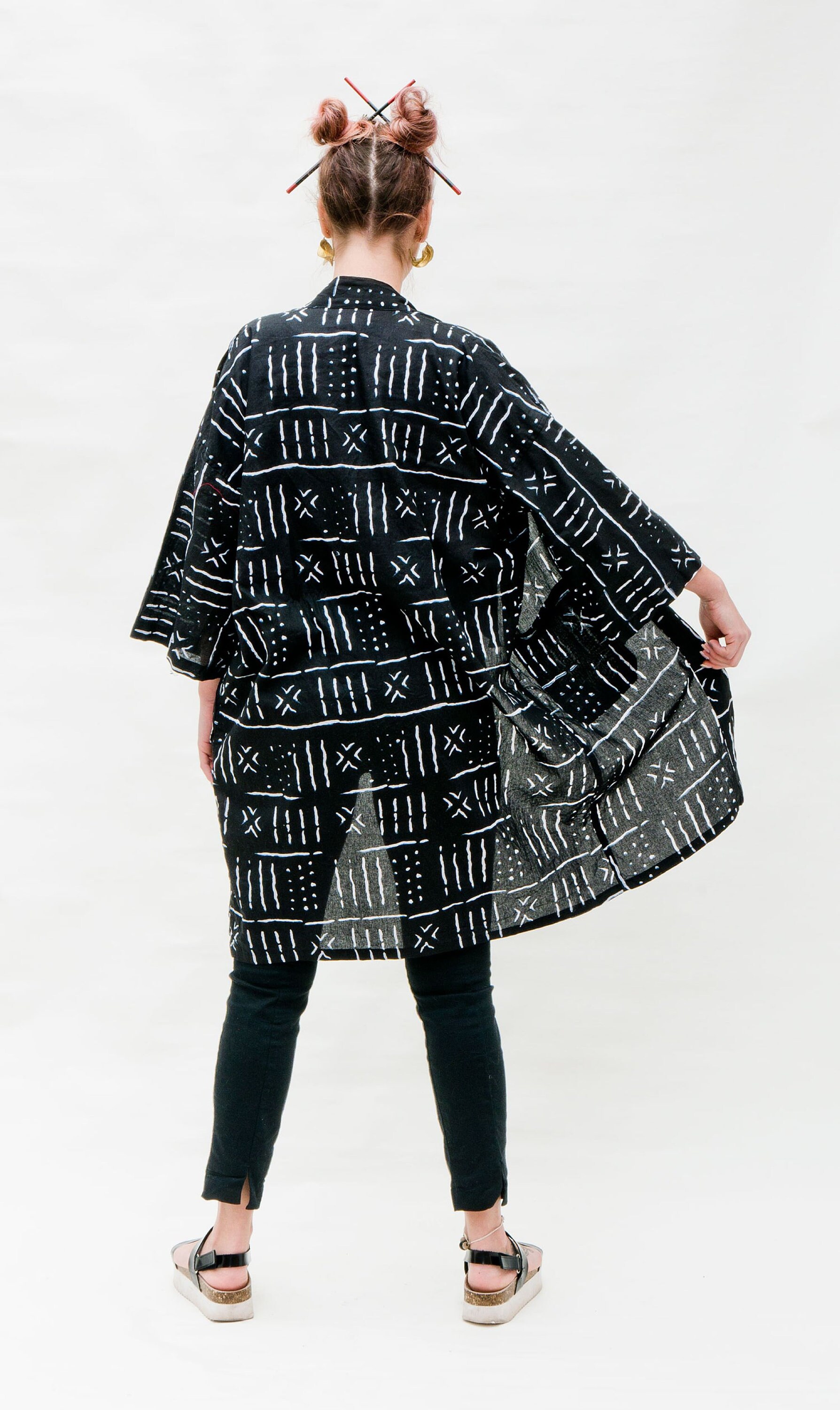 black-and-white-african-kimono-etsy