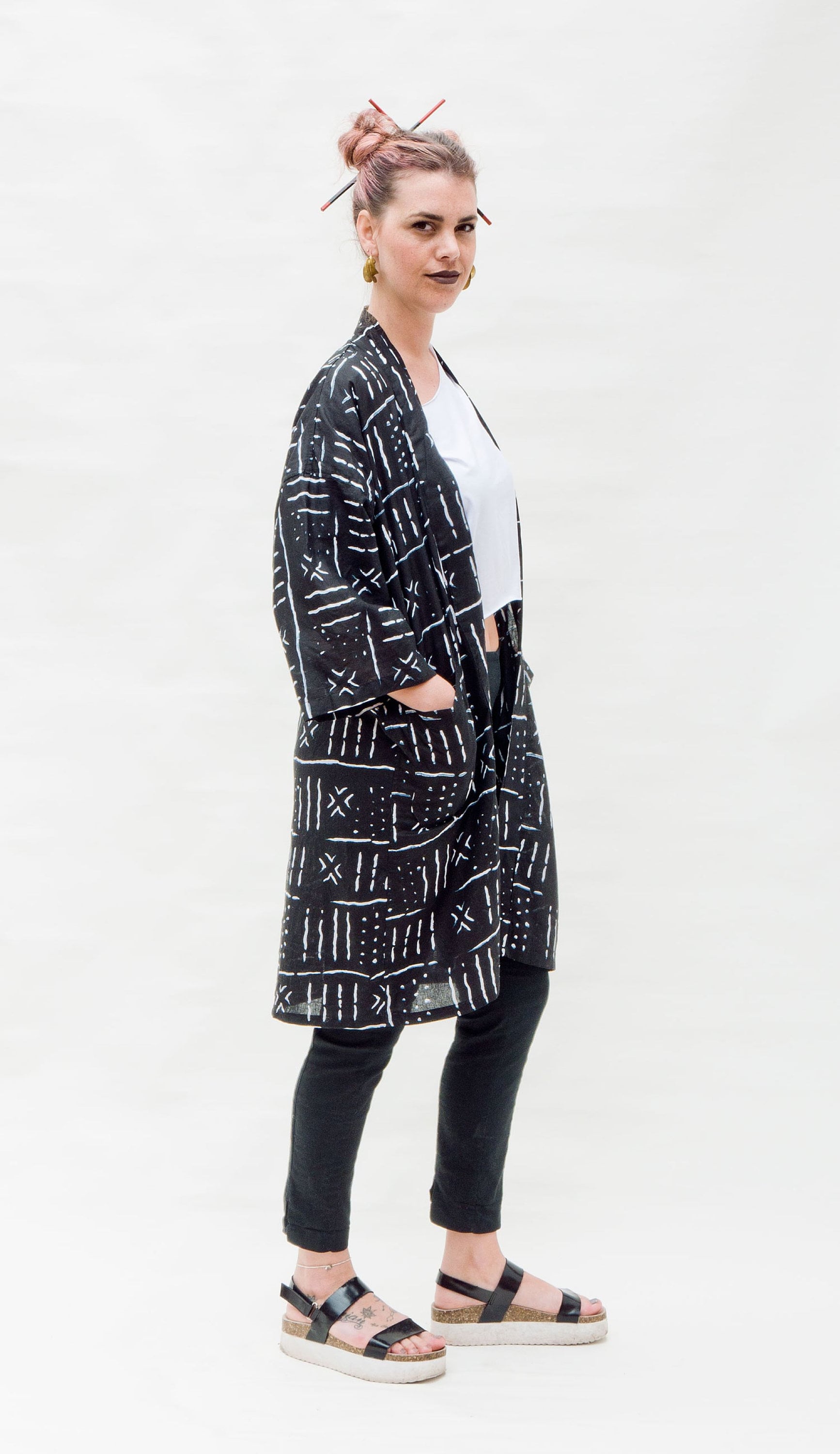 black-and-white-african-kimono-etsy