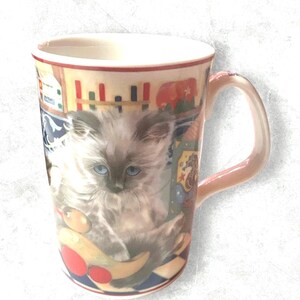 Doulton Fine China Mug  “KITTENS” by  Ruth Parry 1998.