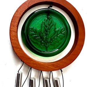 Handcrafted Woodstock Suncatcher Chimes 1997 Handcrafted in New York’s Hudson Valley.