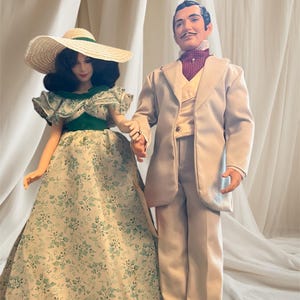 Vintage Gone With the Wind ~ Brett and Scarlett Dolls ~ Limited Ed. Collectors Dolls by World Doll.
