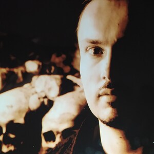 9X11&quot; Signed photo - Nico in the catacombs